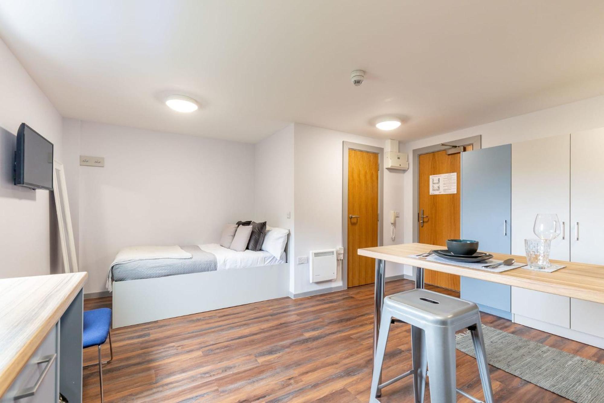 Bryson Court In Newcastle Apartment ภายนอก รูปภาพ